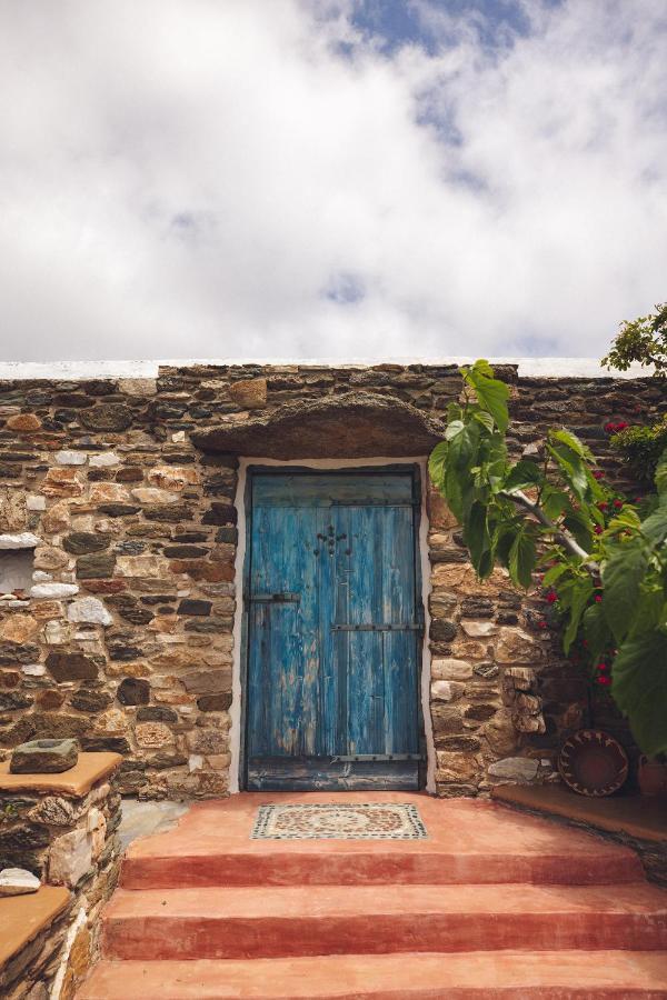 Castria Studios Kionia Exterior photo